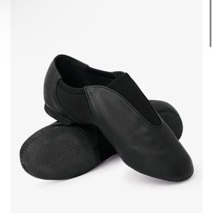Theatricals Jazz Shoes!
